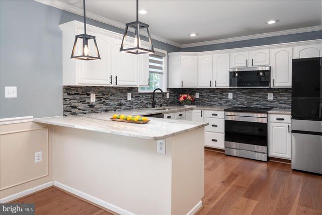 7625 3RD ST, Pasadena, MD 21122