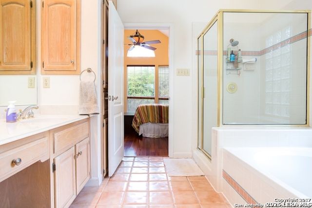 15674 Robin Ridge, San Antonio, TX 78248