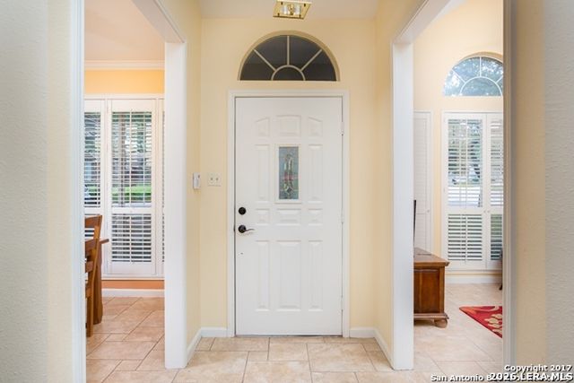 15674 Robin Ridge, San Antonio, TX 78248