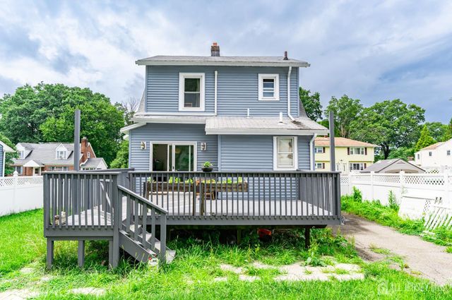 59 Lloyd Street, Edison, NJ 08817