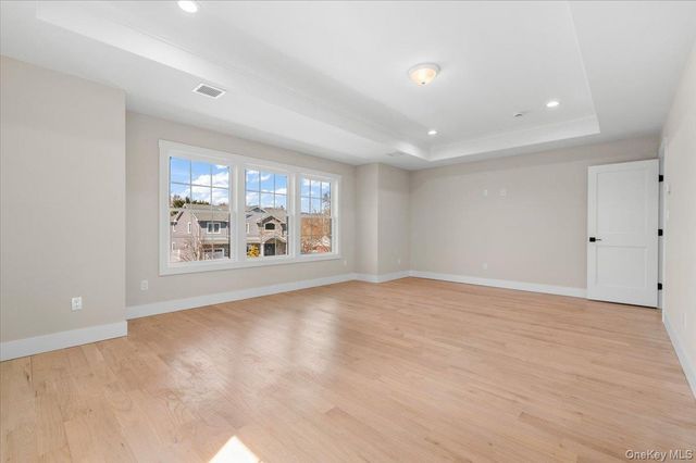 32 Sherman Road, Old Bethpage, NY 11804