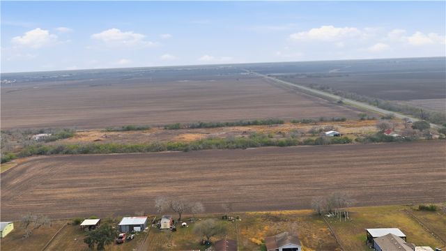 1620 Rand Morgan, Corpus Christi, TX 78410