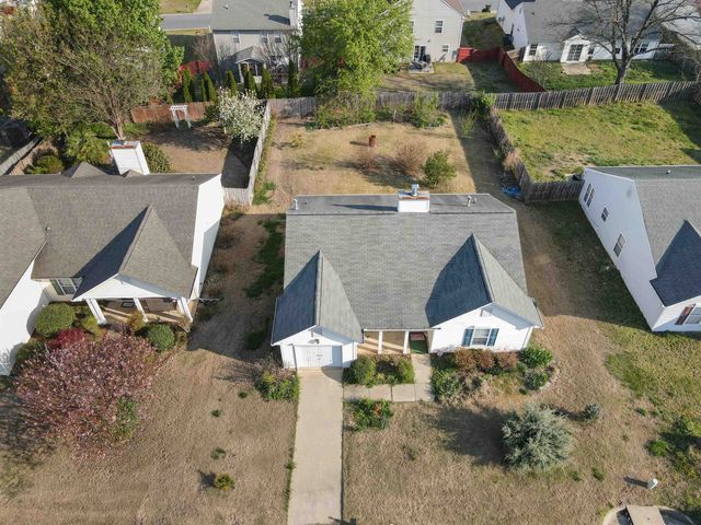 432 Brighton Woods Dr, Moore, SC 29369