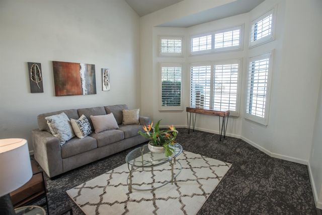 5412 Stanmore Way, Elk Grove, CA 95758