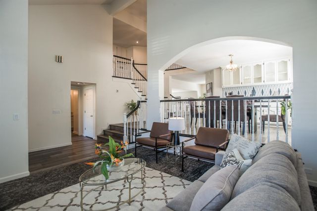 5412 Stanmore Way, Elk Grove, CA 95758