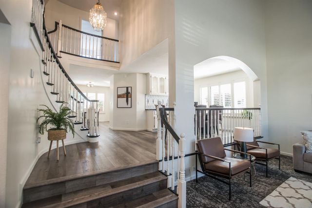 5412 Stanmore Way, Elk Grove, CA 95758