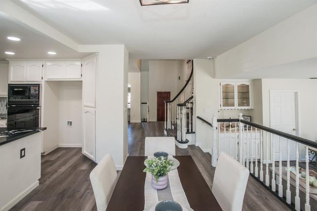 5412 Stanmore Way, Elk Grove, CA 95758