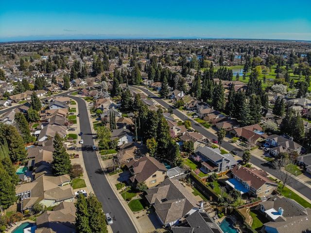 5412 Stanmore Way, Elk Grove, CA 95758