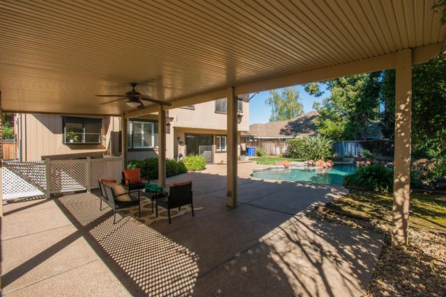 5412 Stanmore Way, Elk Grove, CA 95758