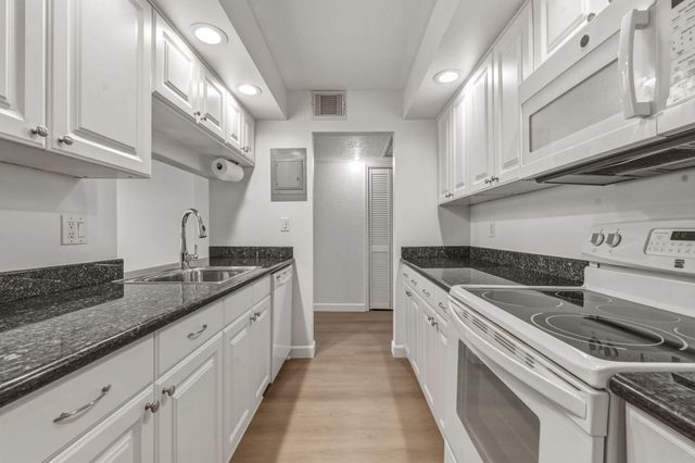 777 S Federal Highway Rp301, Pompano Beach, FL 33062