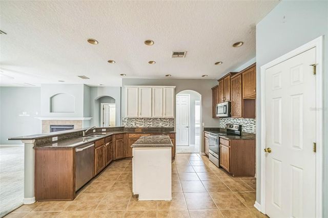 807 AYDEN OAK LANE, Ocoee, FL 34761