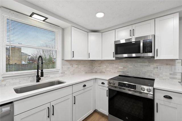 4230 Pleasanton Road, Englewood, OH 45322