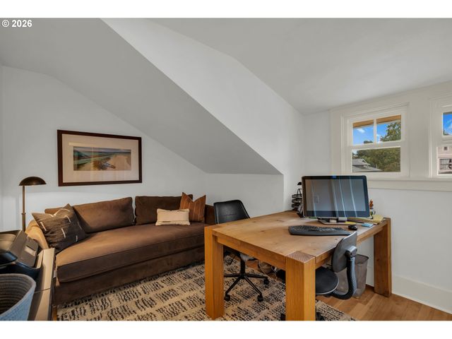 5836 Ne GARFIELD Ave, Portland, OR 97211