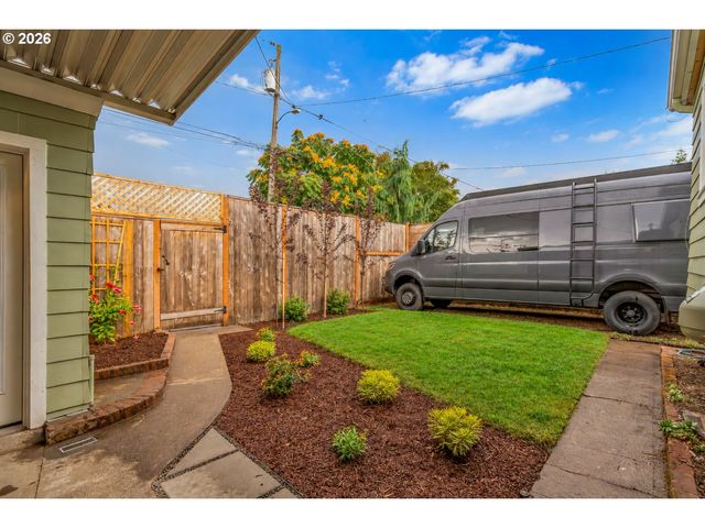 5836 Ne GARFIELD Ave, Portland, OR 97211