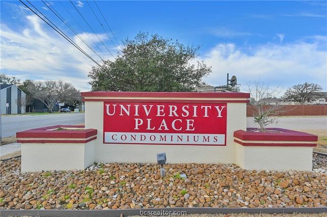 515 Southwest Parkway 103, College Station, TX 77840