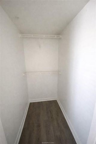 515 Southwest Parkway 103, College Station, TX 77840