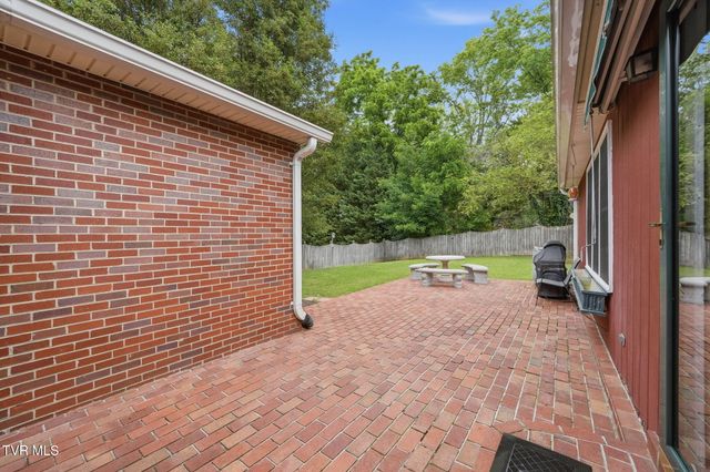 1506 Baxter Street, Johnson City, TN 37601