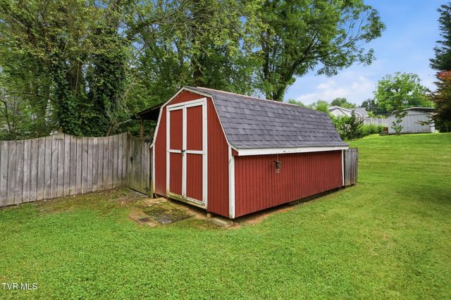 1506 Baxter Street, Johnson City, TN 37601