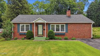 1506 Baxter Street, Johnson City, TN 37601