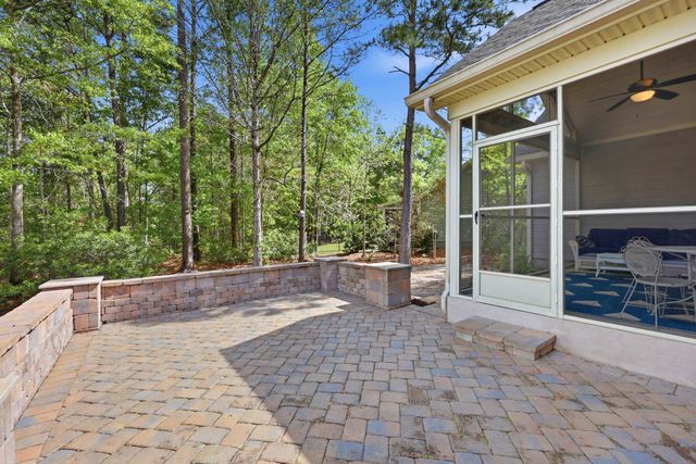 162 Summerlight Dr., Murrells Inlet, SC 29576