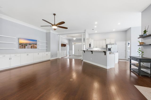 162 Summerlight Dr., Murrells Inlet, SC 29576