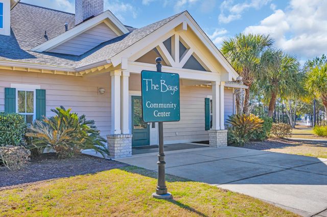 162 Summerlight Dr., Murrells Inlet, SC 29576