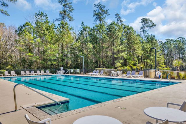 162 Summerlight Dr., Murrells Inlet, SC 29576