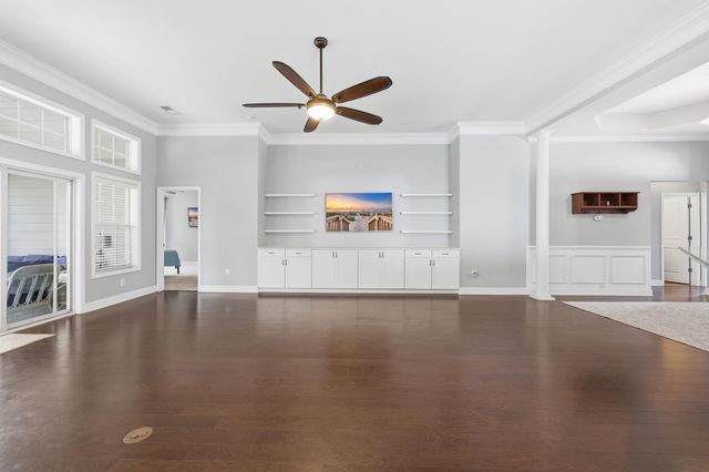 162 Summerlight Dr., Murrells Inlet, SC 29576