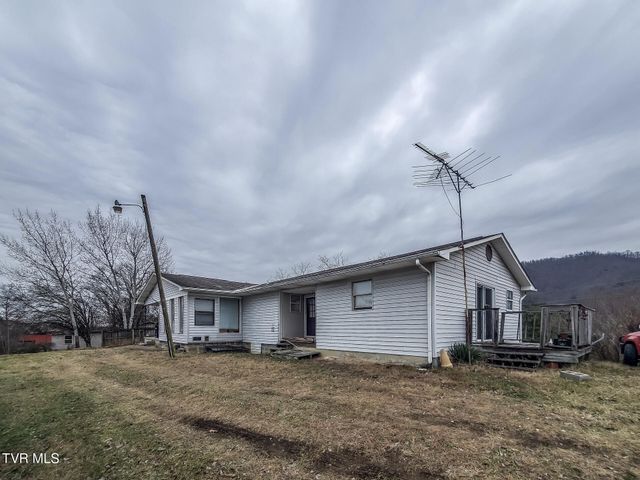 61 Rattlesnake Ridge Road, Chuckey, TN 37641