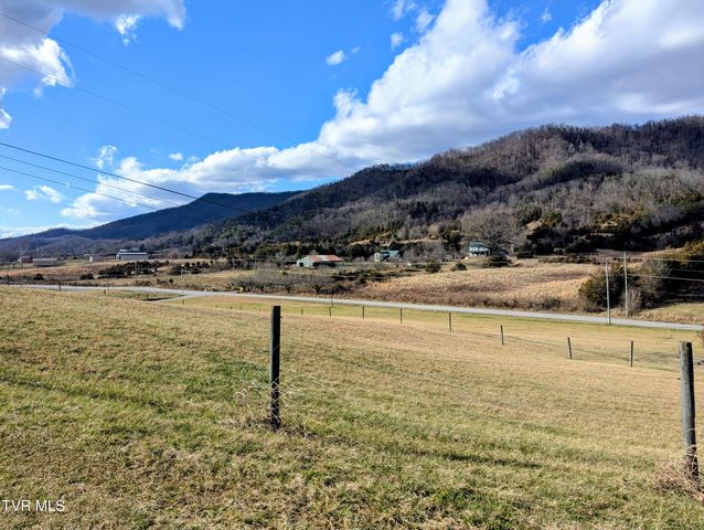 61 Rattlesnake Ridge Road, Chuckey, TN 37641