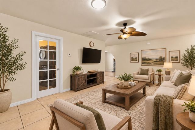 5470 Paragon St, Rocklin, CA 95677