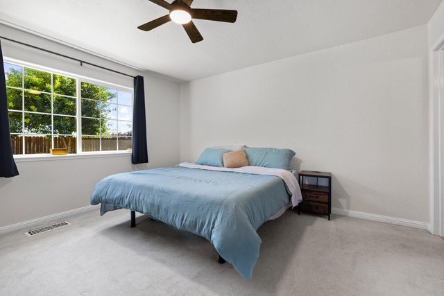 5470 Paragon St, Rocklin, CA 95677