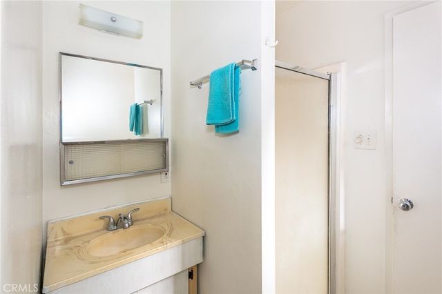 8465 Hazeltine, Panorama City, CA 91402