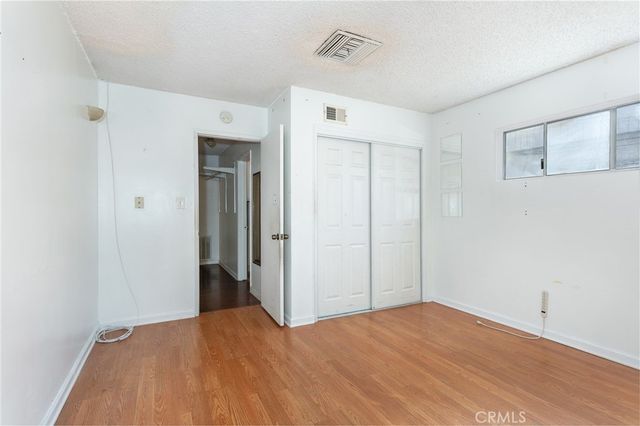 8465 Hazeltine, Panorama City, CA 91402