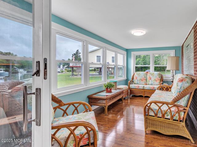 18 Beacon Drive, Waretown, NJ 08758