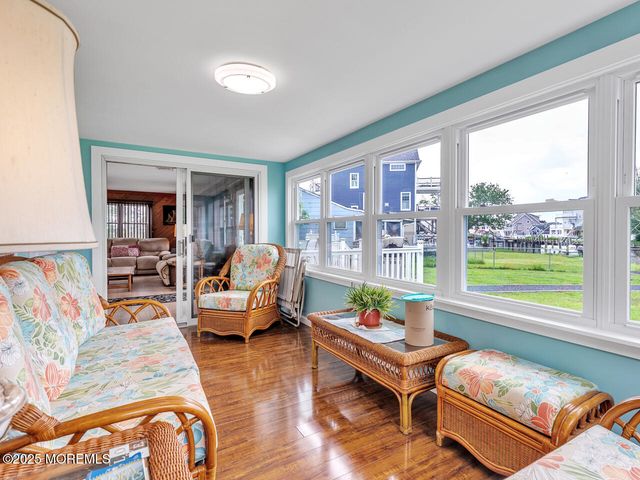 18 Beacon Drive, Waretown, NJ 08758