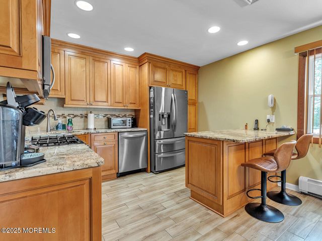 18 Beacon Drive, Waretown, NJ 08758