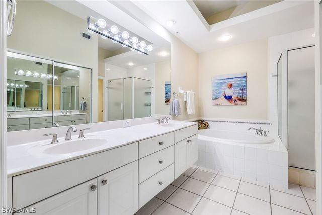 14530 Red Fox RUN 215, Naples, FL 34110