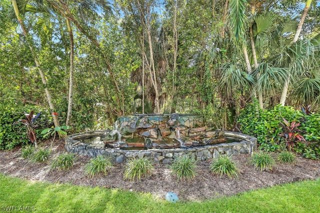 14530 Red Fox RUN 215, Naples, FL 34110