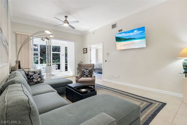 14530 Red Fox RUN 215, Naples, FL 34110