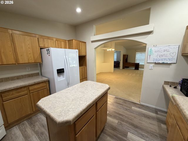 2175 DEADY St, Port Orford, OR 97465