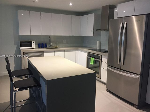 1600 NE 1st Ave 1819, Miami, FL 33132