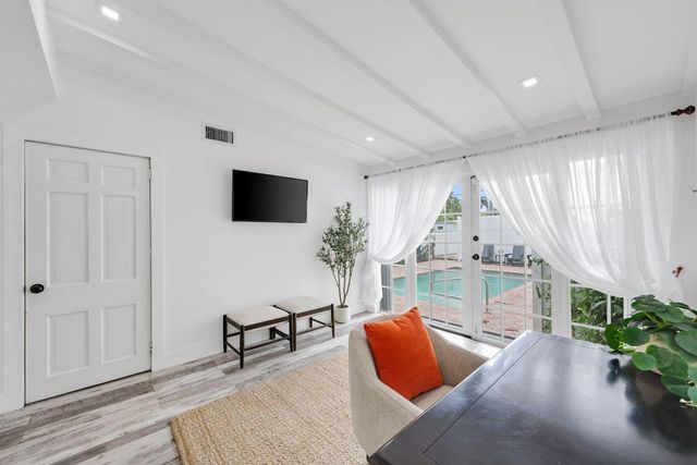 744 Sunset Road, West Palm Beach, FL 33401