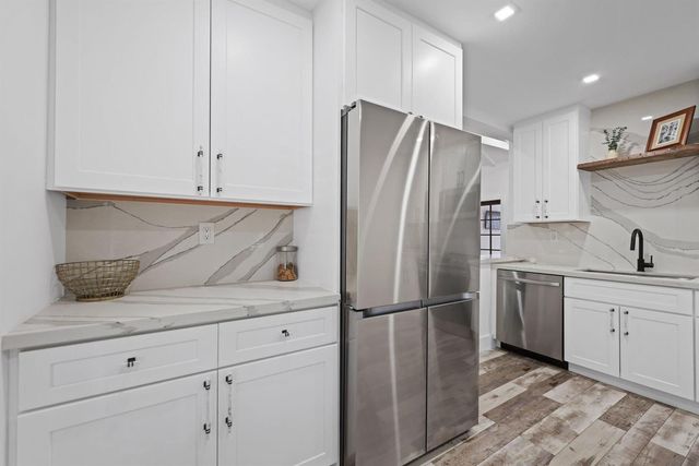744 Sunset Road, West Palm Beach, FL 33401