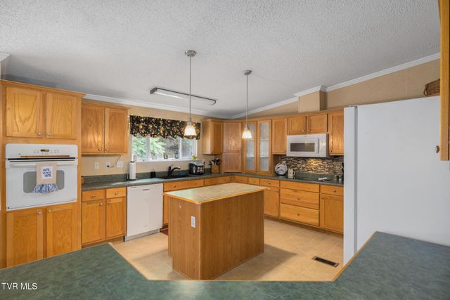 1207 West Cedar Street, Bristol, TN 37620