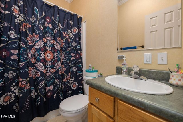 1207 West Cedar Street, Bristol, TN 37620