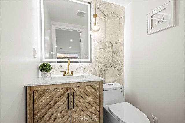 22263 Flanco, Woodland Hills (los Angeles), CA 91364