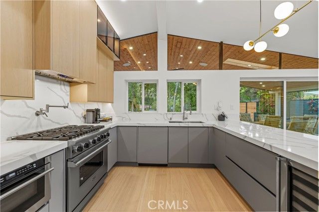 22263 Flanco, Woodland Hills (los Angeles), CA 91364