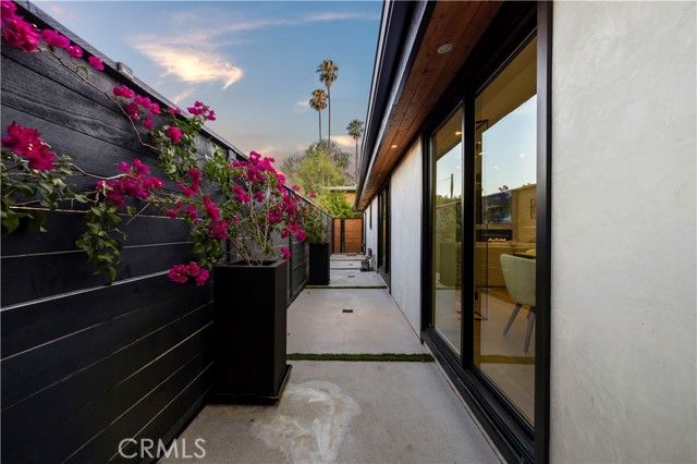 22263 Flanco, Woodland Hills (los Angeles), CA 91364