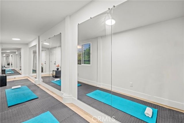 22263 Flanco, Woodland Hills (los Angeles), CA 91364